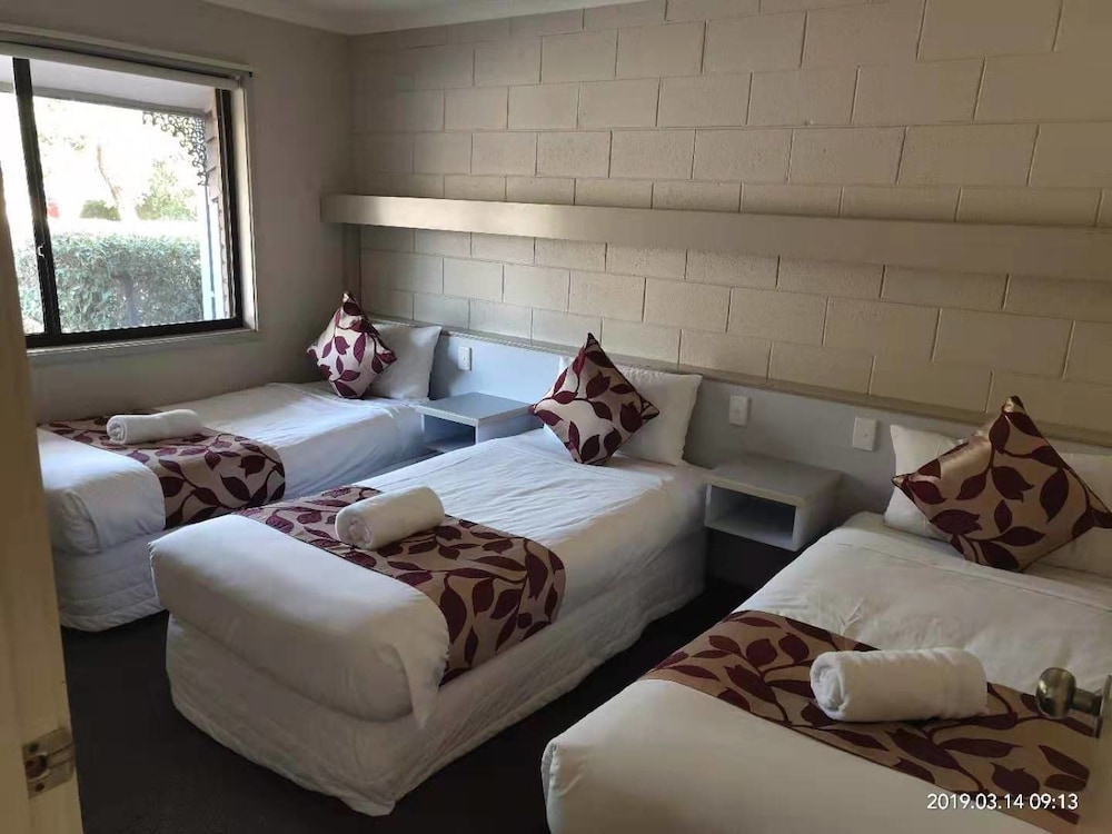 The Coachman Motel Units 32/71