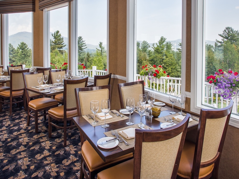 The White Mountain Hotel And Resort 35/49