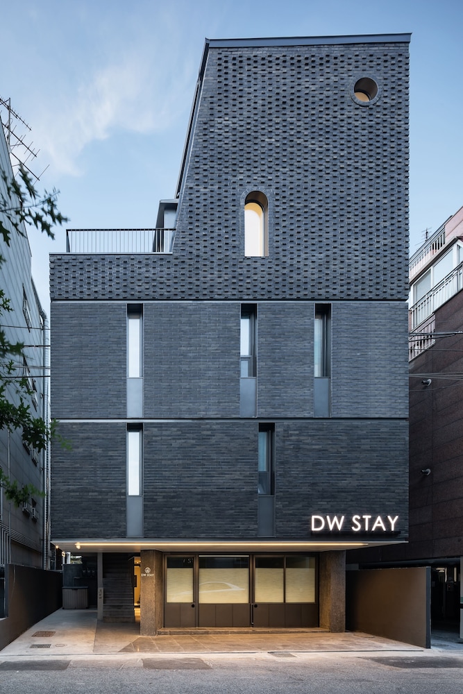 DW Stay Hongdae 4/40