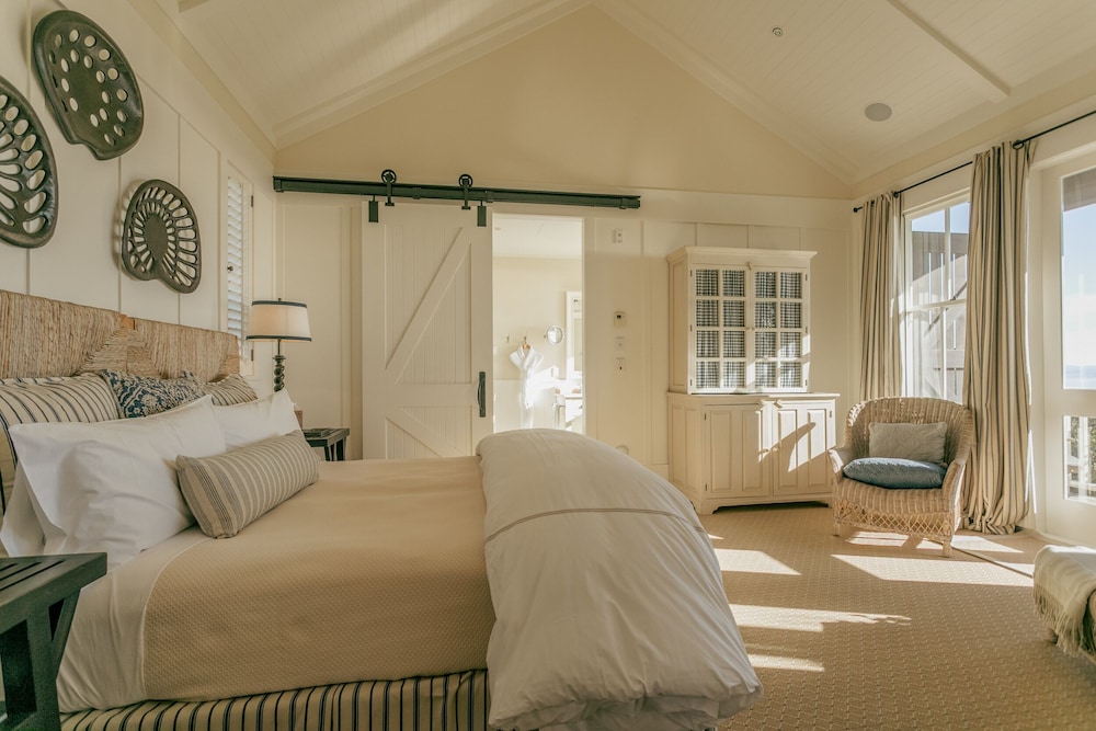 Hilltop, Junior Suite, King Bed