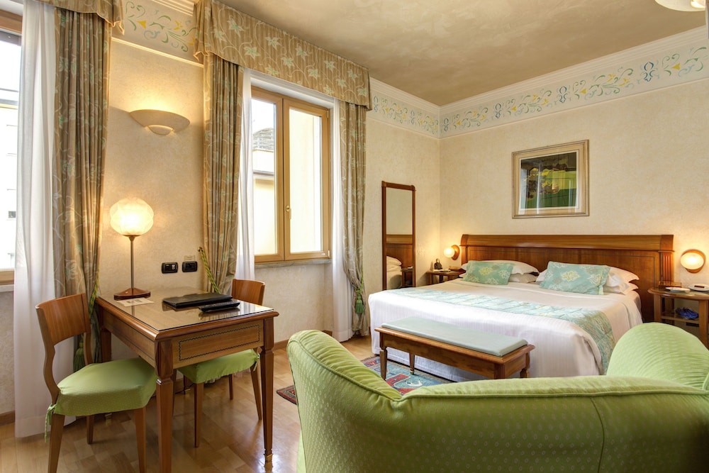 Hotel Firenze (ex Best Western) 24/65