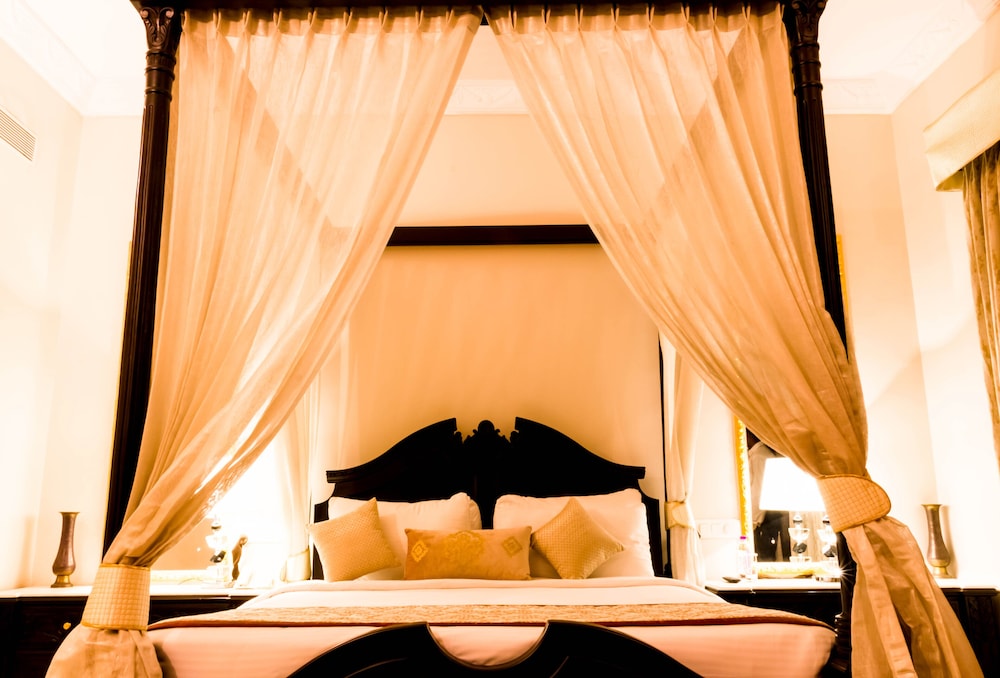 Deluxe, Suite, Double Bed