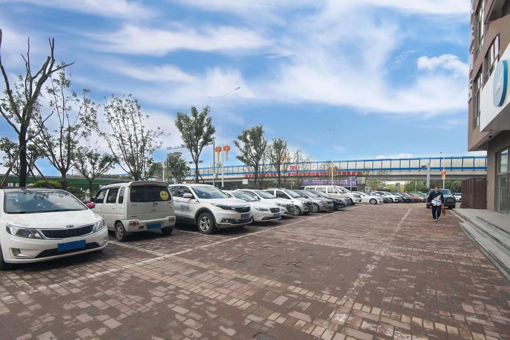 Hanting Hotel Xi'an North Railway Station 27/29