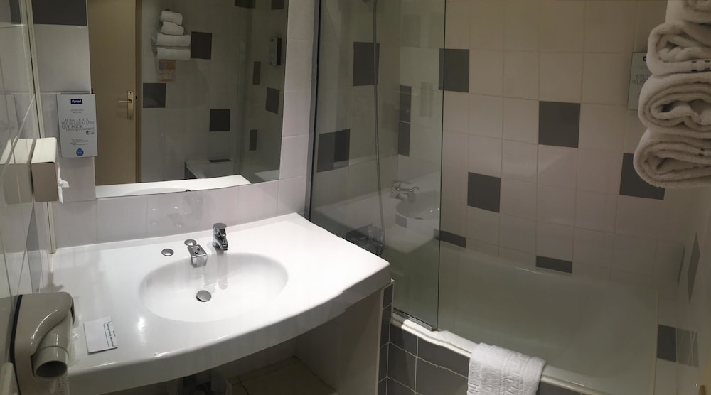 Hotel Kyriad Angouleme Nord Champniers 16/73