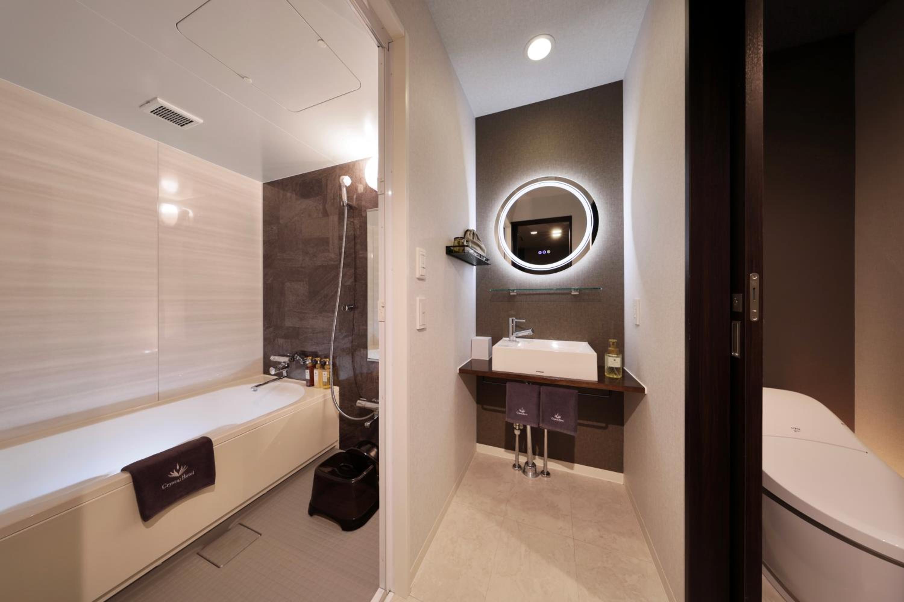 Room, Double Bed
