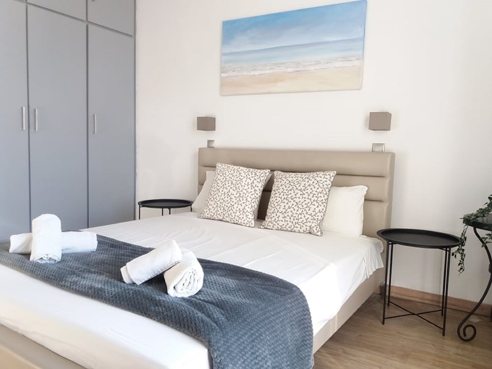 Oceanis Rooms Apartments 6/50