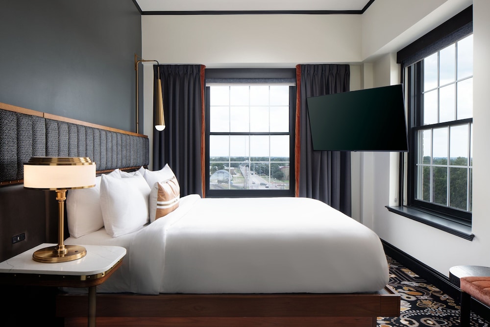 LaSalle Boutique Hotel 10/39