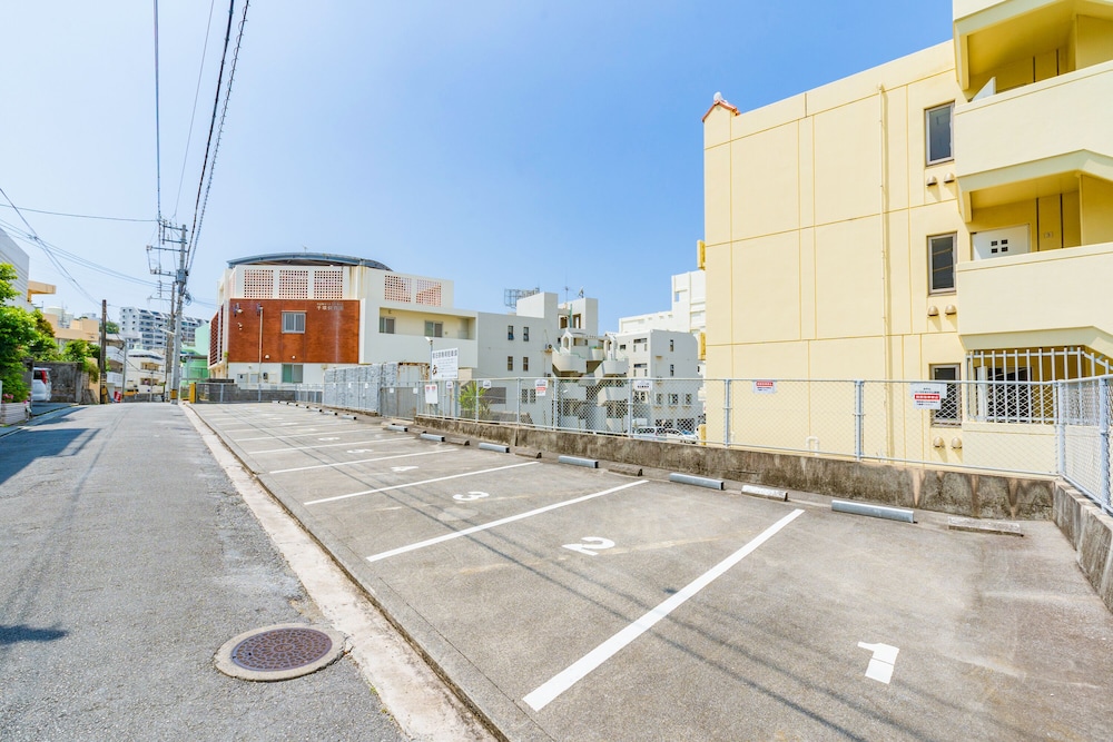 Hotel Park Stadium Naha 33/42