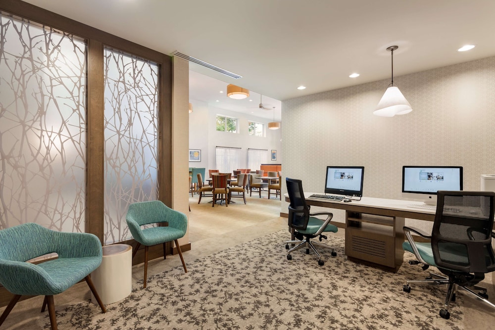 Homewood Suites By Hilton Gateway Hills Nashua 38/42