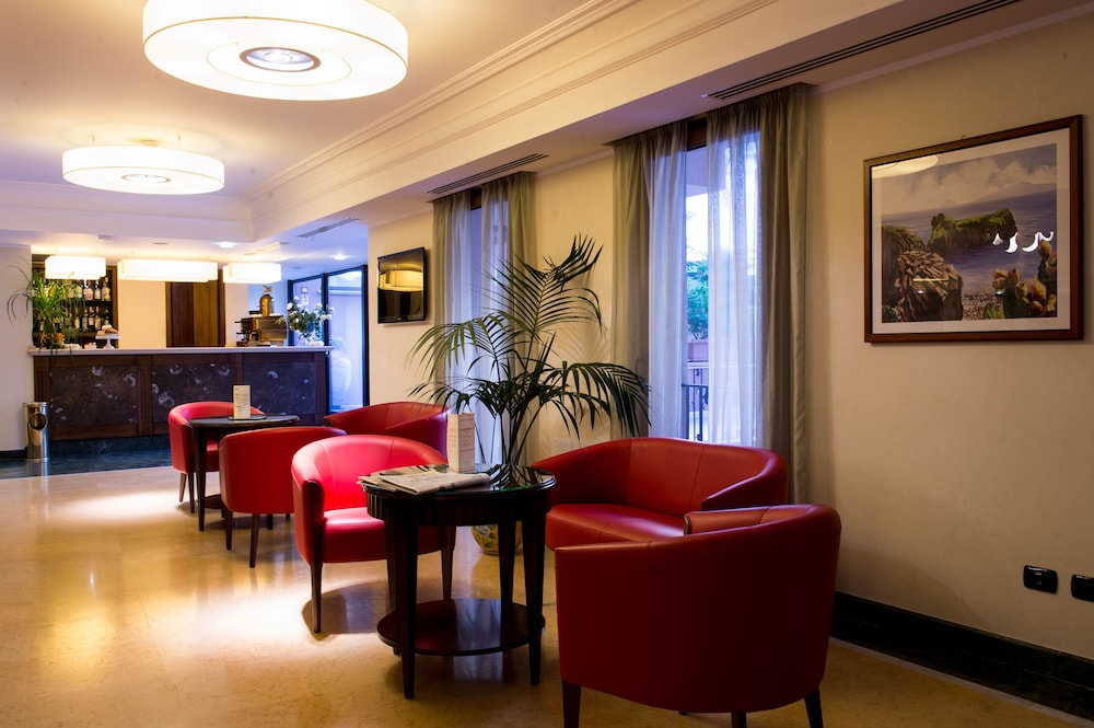 Artemis Hotel 51/69