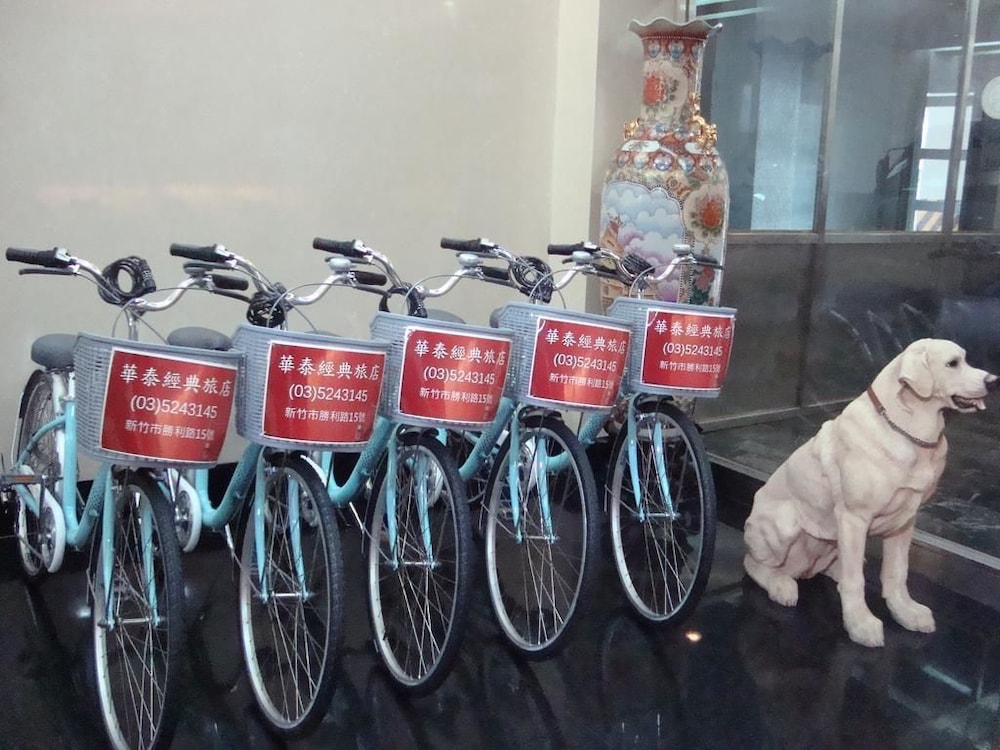 Hua Tai Hotel 27/37
