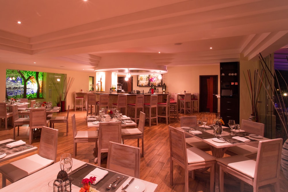 Bidwood Suite Hotel 36/50
