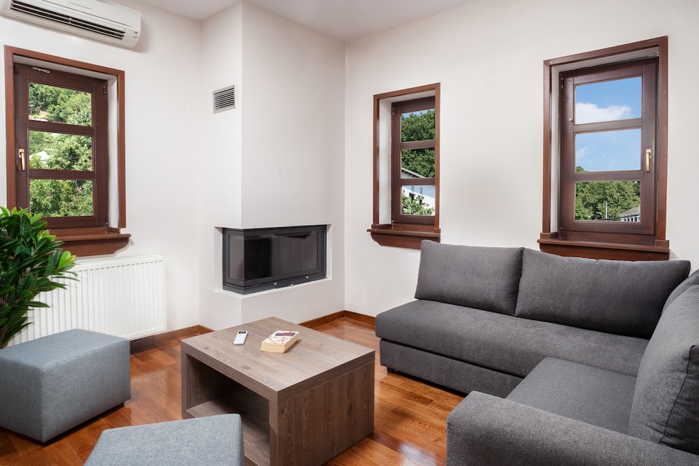 Erofili Hotel and Suites 23/45