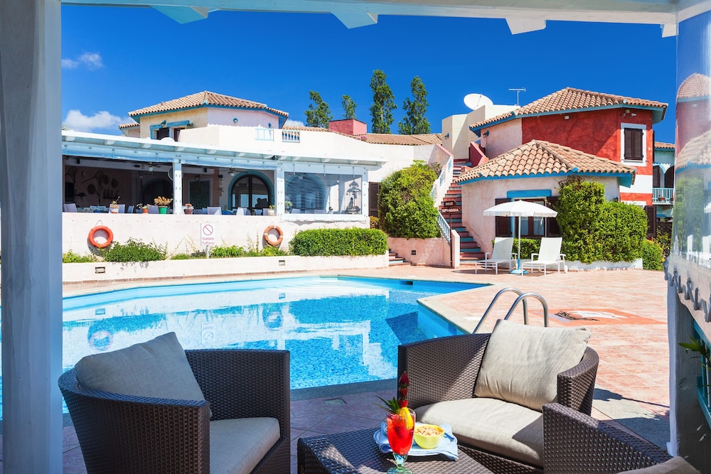 Stefania Hotel 3/87
