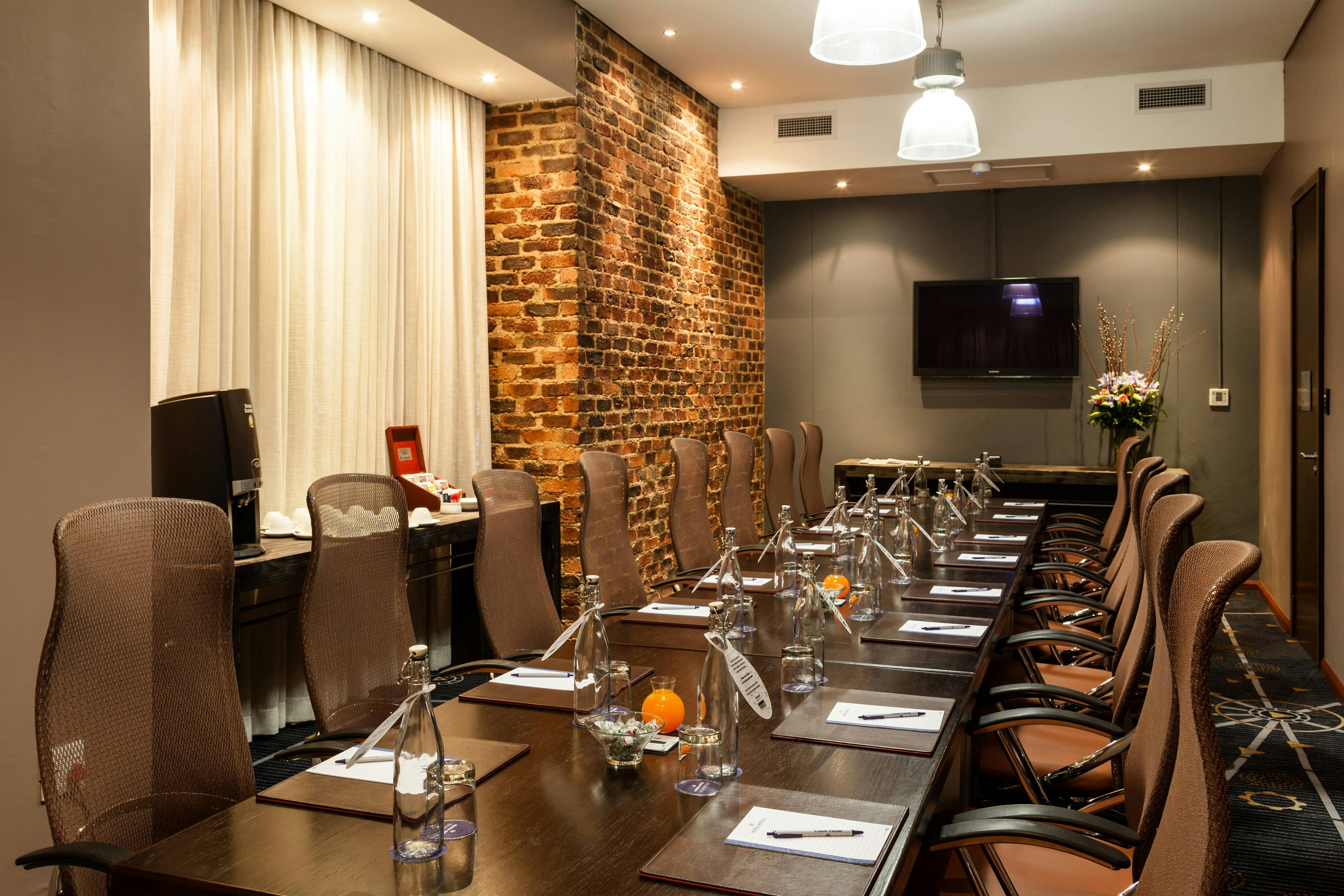 Protea Hotel By Marriott O R Tambo Airport 35/41