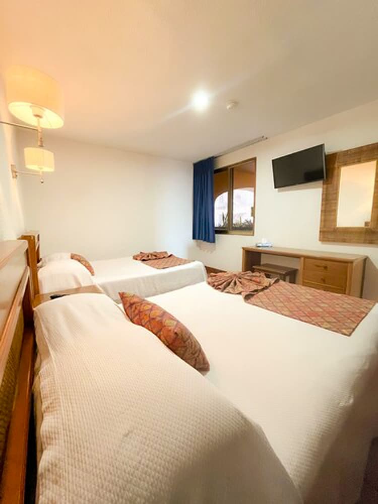 2 BEDROOMS, SUITE, SEA VIEW