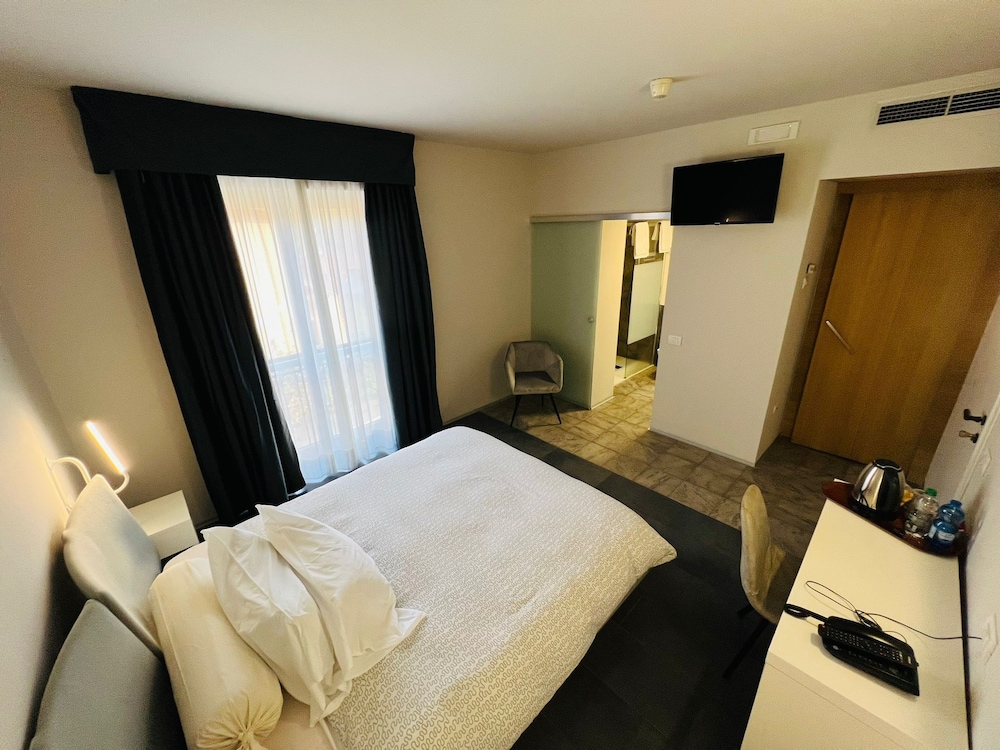 HOTEL SANTA CATERINA 24/56
