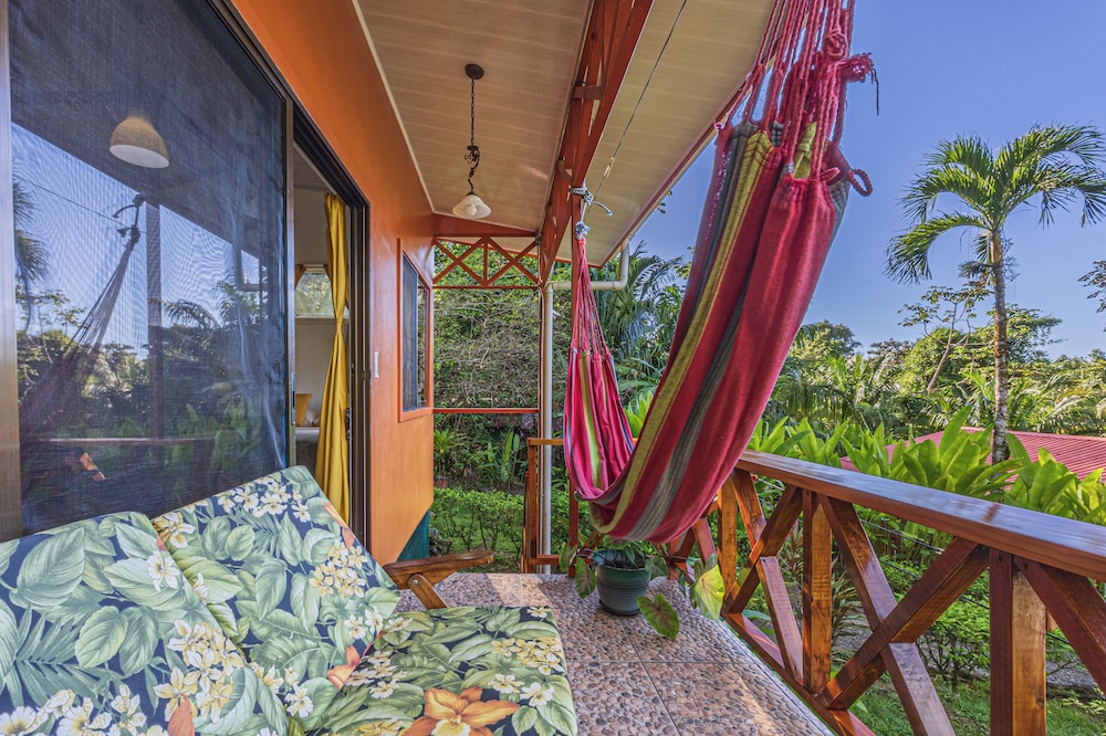 Hotel Las Caletas Lodge 25/50