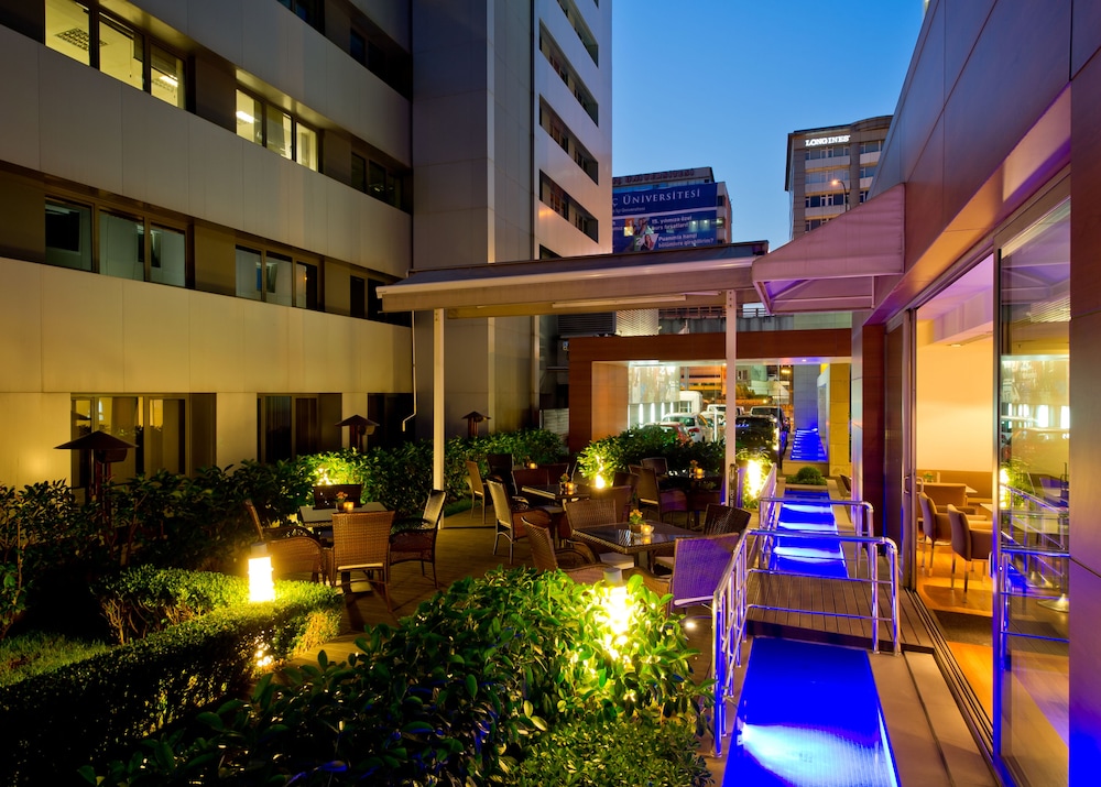 Divan Istanbul City 50/54