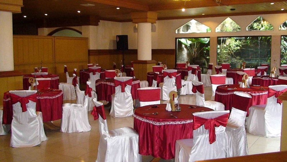 Athaya Hotel Kendari 45/51