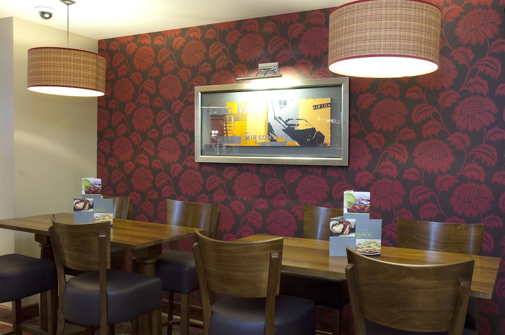 Premier Inn London Ealing 30/45