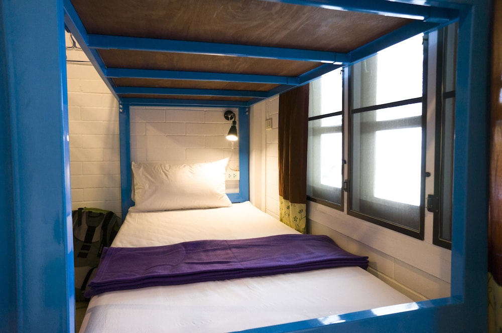 Summer Guesthouse & Hostel 6/25
