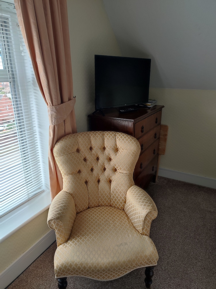 Anton Guest House Bed and Breakfast 32/50