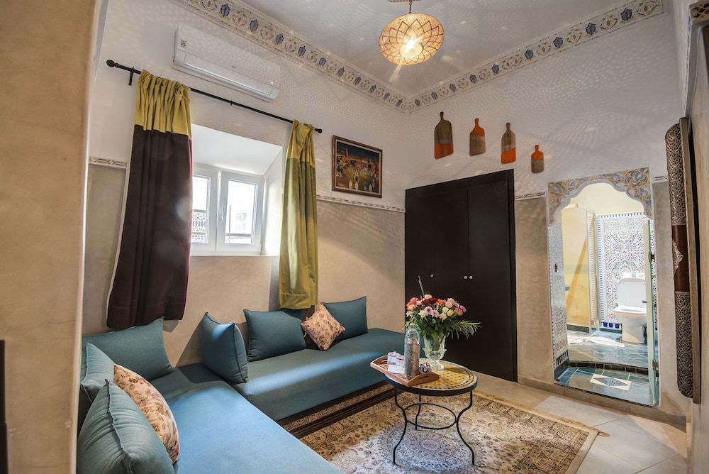 Riad Les Oliviers 36/60