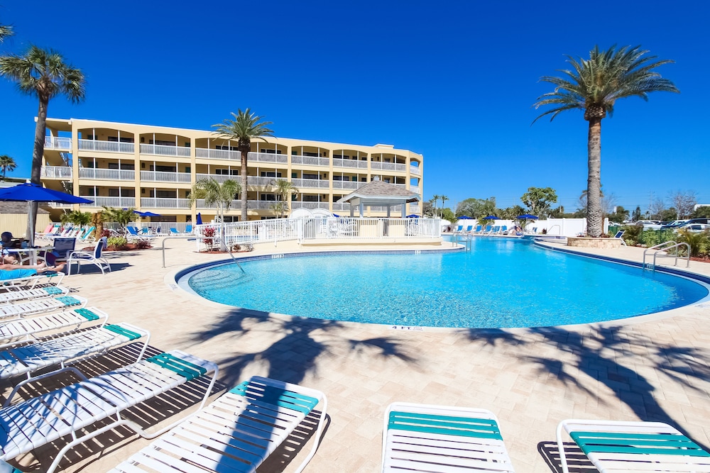 Coral Reef Beach Resort 5/32