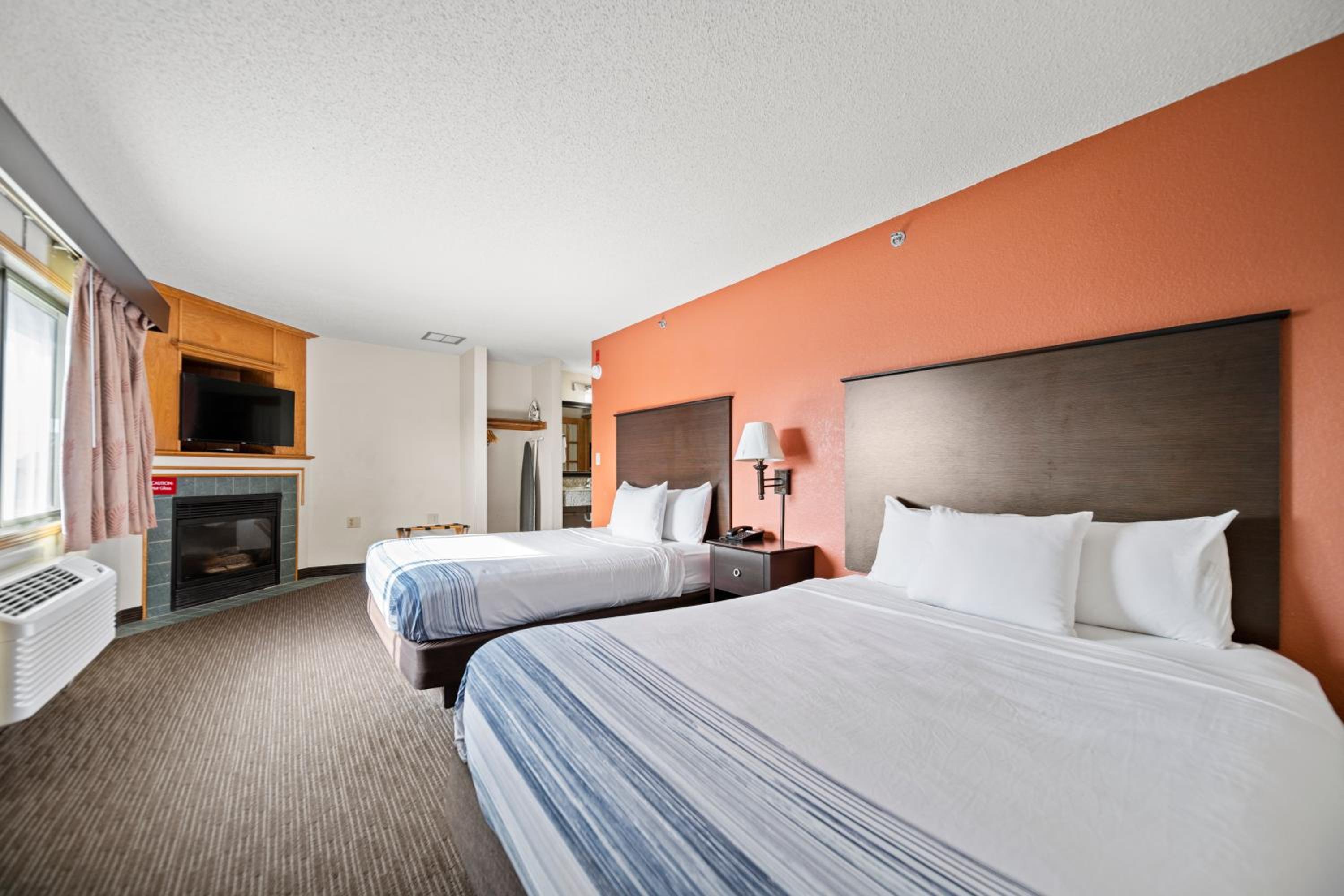 1 Bedroom, Suite, Queen Bed