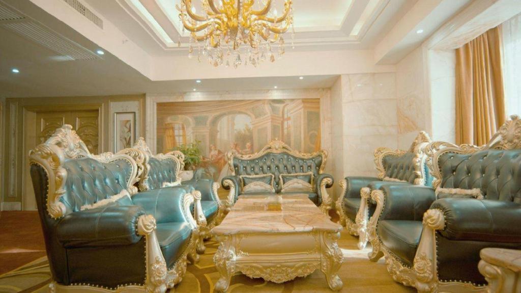 Hunan WanJiaLi International Hotel 36/52