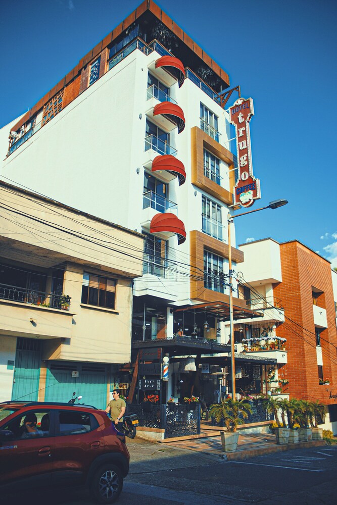 Hotel Trugo 9/62