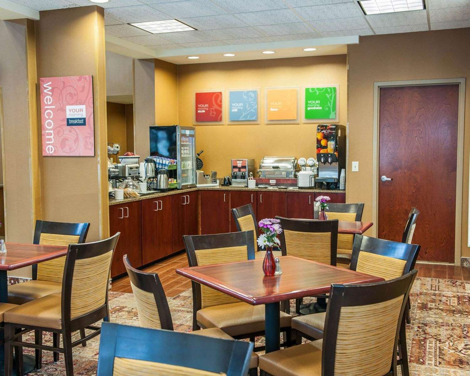 Comfort Inn Bloomington near University 8/14