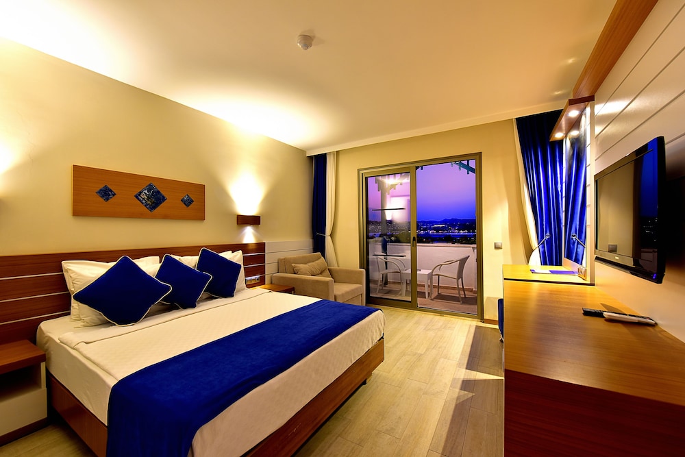 Jasmine Beach Hotel 15/46