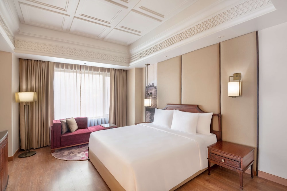 Radisson Hotel Kufri 11/50