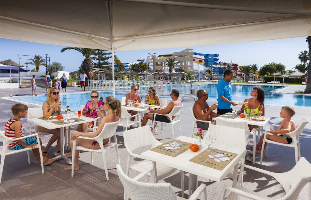 Caribbean World Venus Beach 40/64