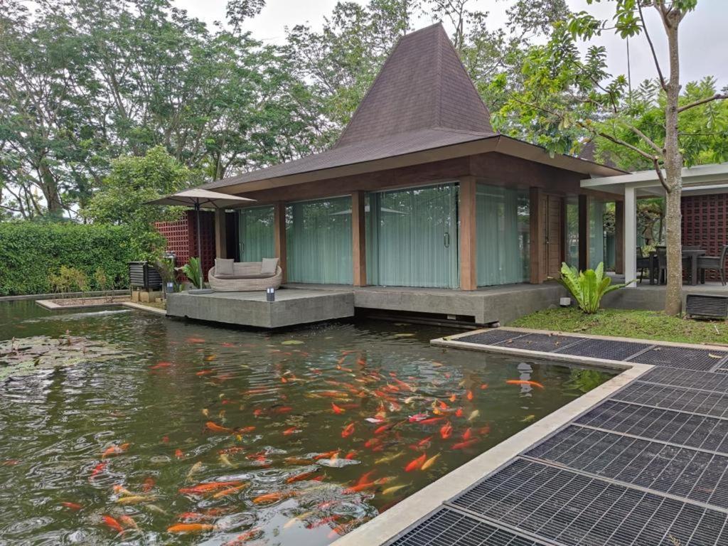 Djoglo Luxury Bungalow 35/44