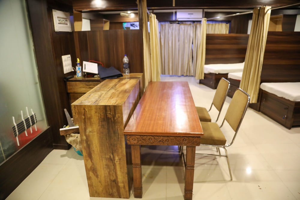 Hotel Alibaba Mumbai 16/31