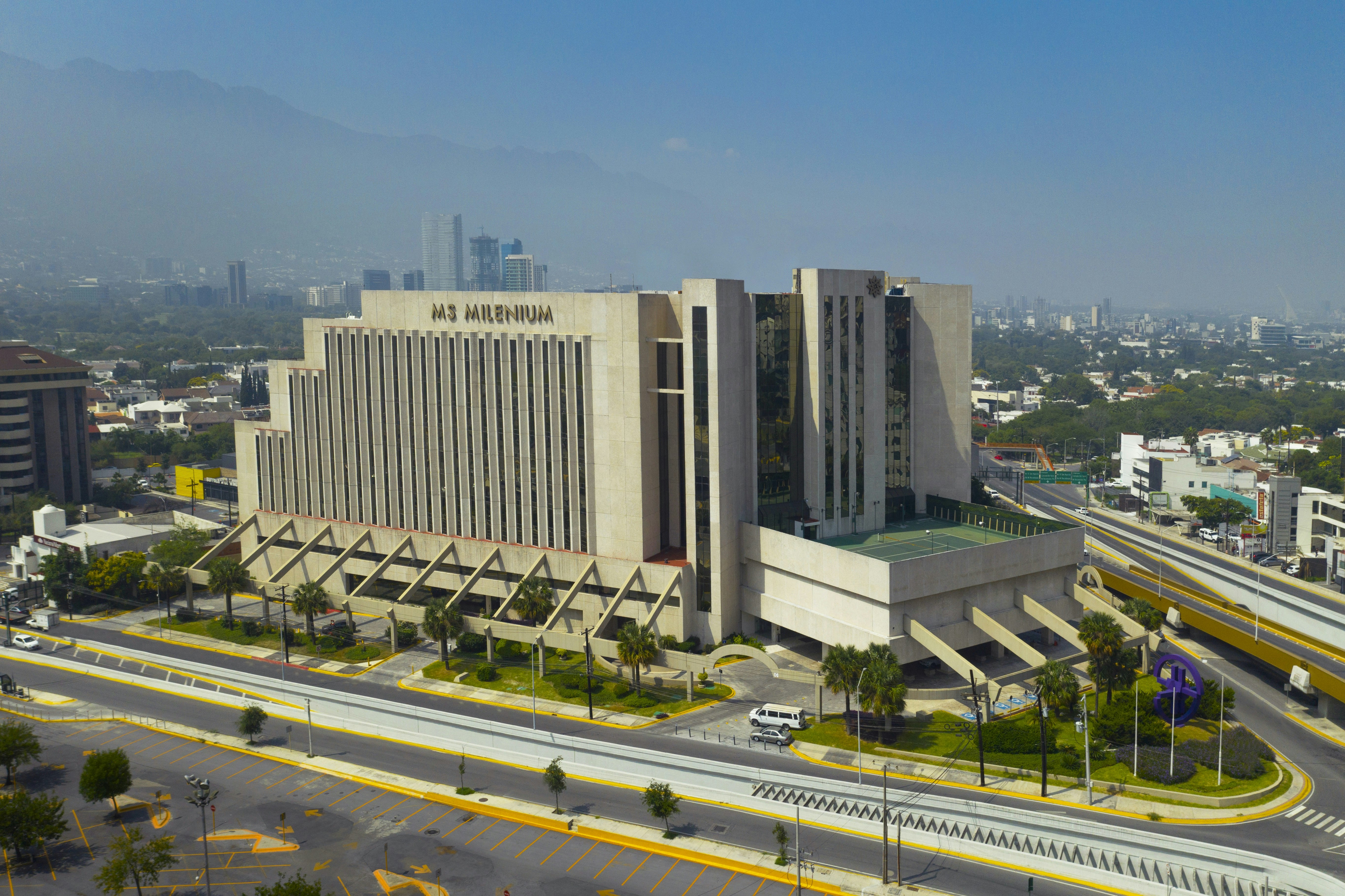 MS Milenium Monterrey Curio Collection by Hilton 2/77
