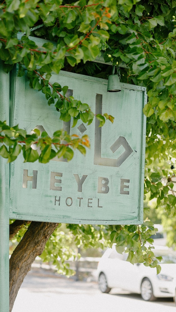 Heybe Hotel 5/50