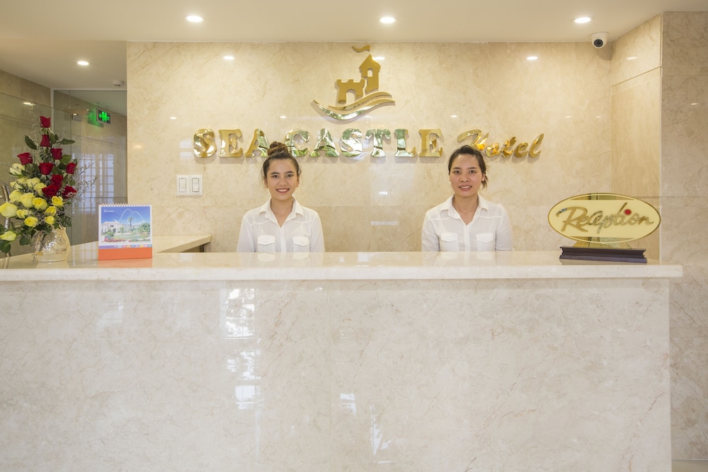 Sea Castle Hotel 8/38