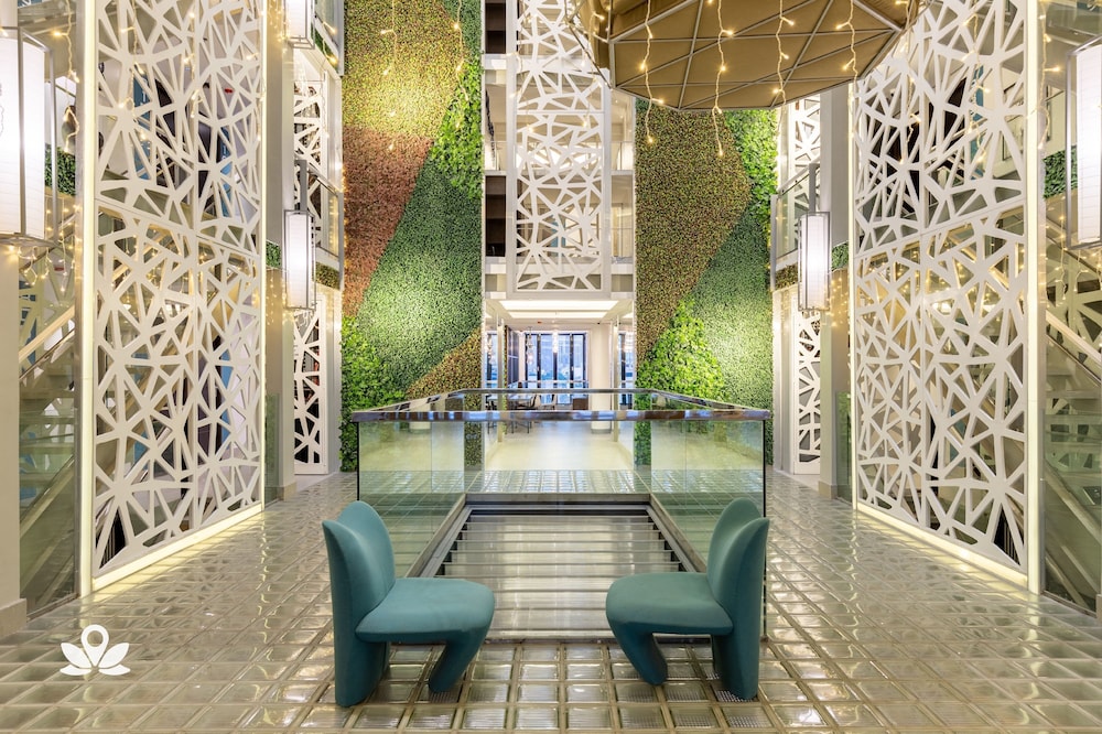 Selah Pods Hotel Manila 33/69