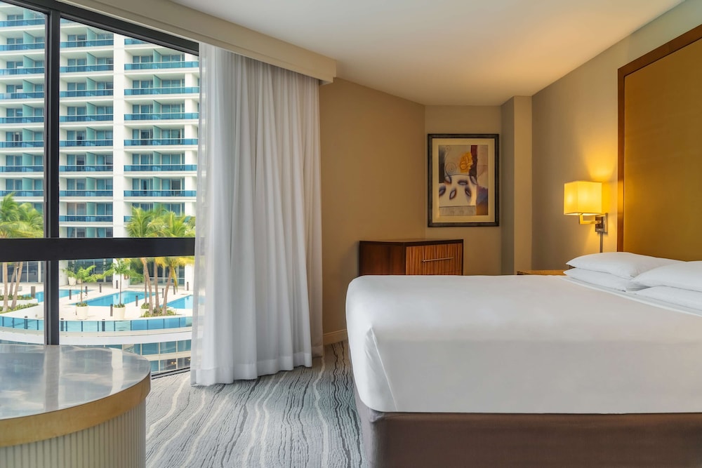 PANORAMIC, SUITE, KING BED