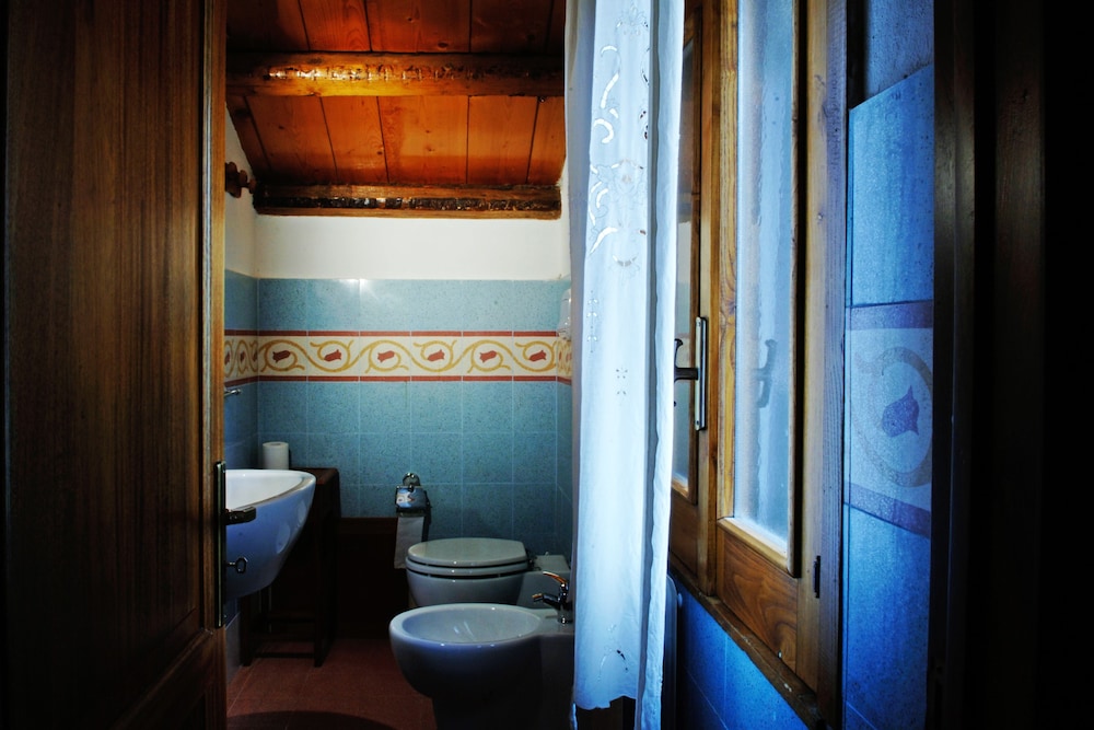 La Casa Sulla Collina Doro 24/62