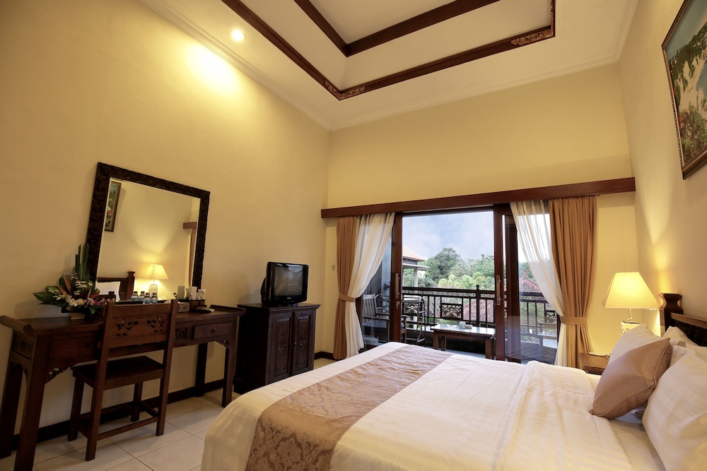 Hotel Segara Agung 11/48