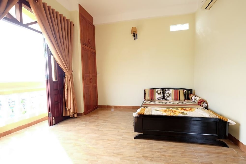 River Park Homestay And Hostel 39/58