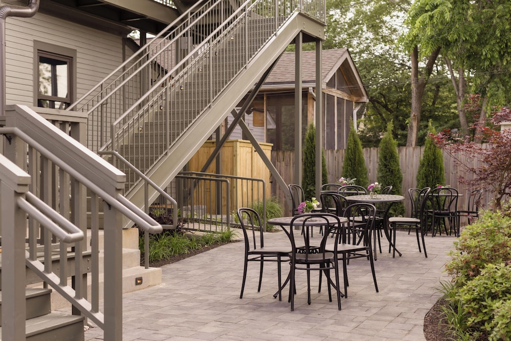 Sylvan Park Boarding House 4/49