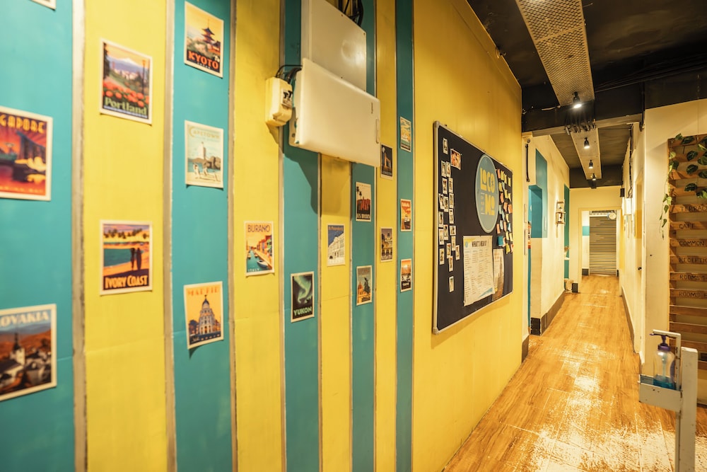 Locomo Hostel - Mumbai Airport 2/50