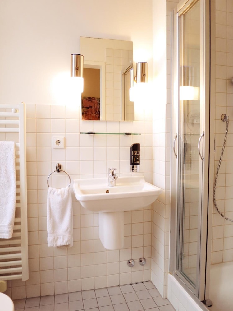 Hotel Monte Christo 49/50