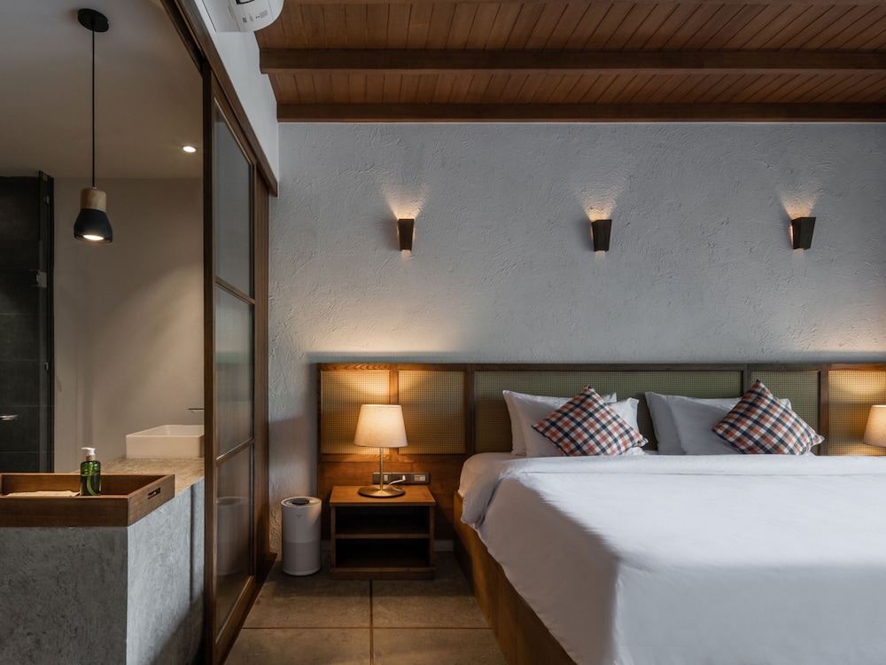 Phapok Eco Resort 12/50